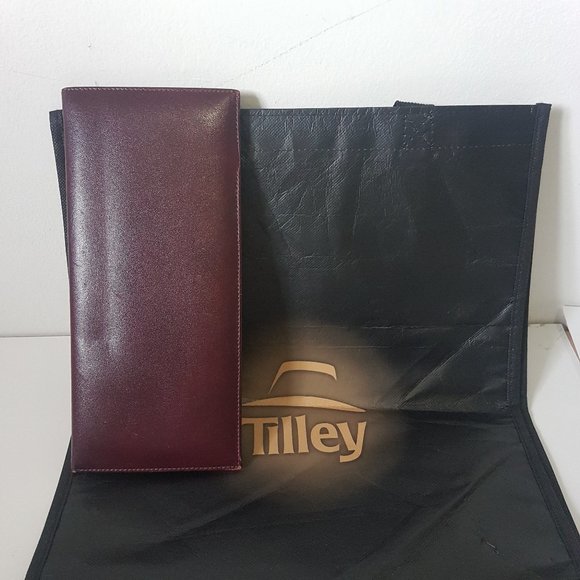 TILLEY Travel Document Papers Holder Case Bag Genuine Hide Made in Canada Bifold - Picture 8 of 14